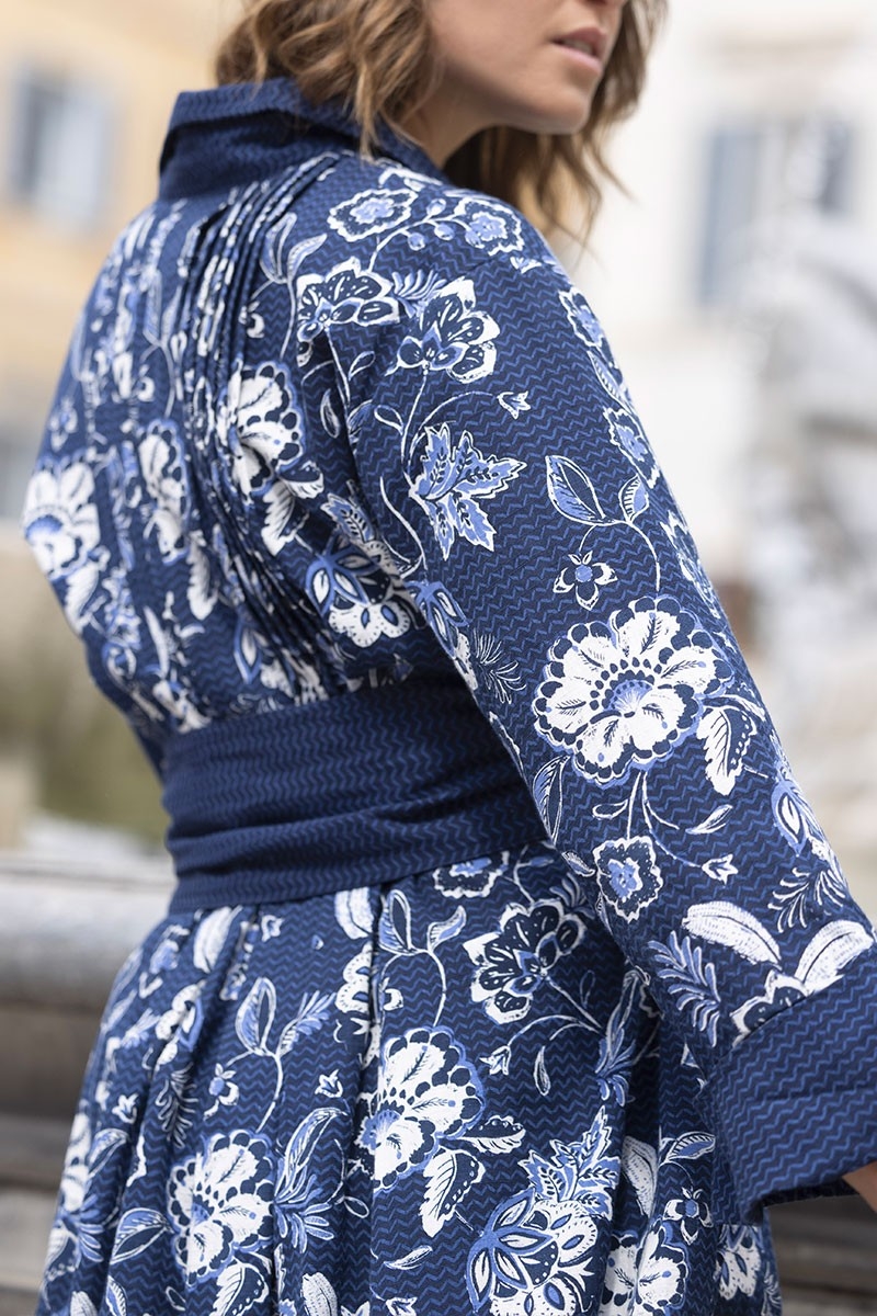 robe courte manche longue fleurie bleu VIOLA - Miss June