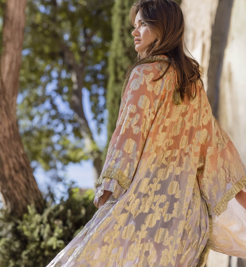 Kimono Largo Shabby - Melocotón Degradado Lila - Detalles Dorados - Mangas Largas - Miss June Paris - 3