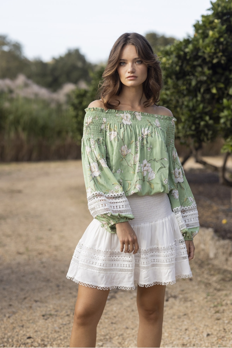 Blouse manches longues Gia - verte - imprimé fleuri - broderie blanche - style boho - Miss June Paris - 1