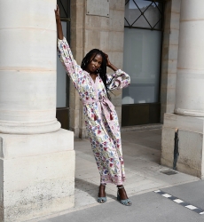 Vestido Largo Adriana: multicolor - estampado floral - mangas largas - cinturón a juego - Miss June Paris - 4