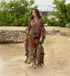 Caftan long Esperanza - noir - imprimé végétal - plastron orné de miroirs scintillants - Miss June Paris - 1