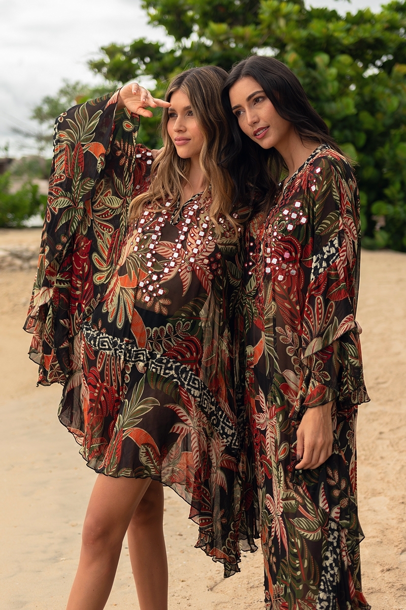 Caftan court Ximena - noir - imprimé végétal - plastron orné de miroirs scintillants - Miss June Paris - 2