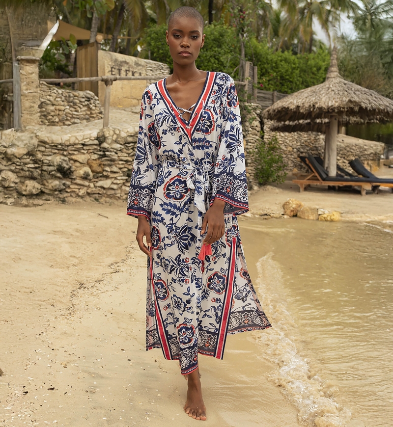 Vestido largo Viviana - blanco - motivos florales rojos y azules - cinturón a juego - Miss June Paris - 4