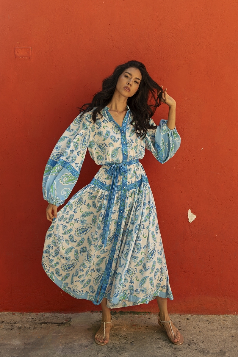 Robe longue Malia - nuances bleues - imprimé cachemire - poignets resserrés - manches longues - Miss June Paris - 3