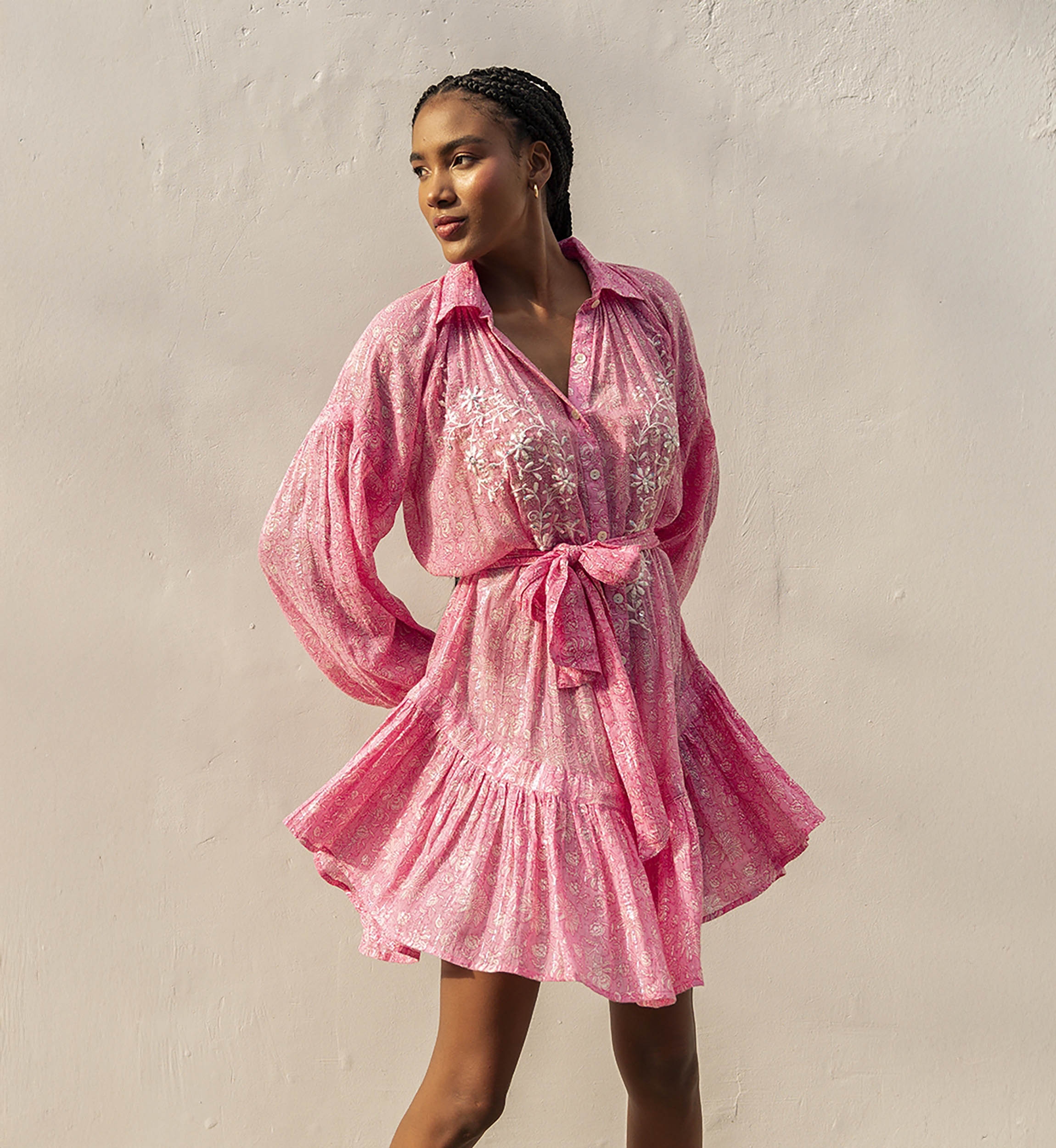 Pia short dress - pink - long sleeves - embroidered with sequins - Miss June Paris - 3
