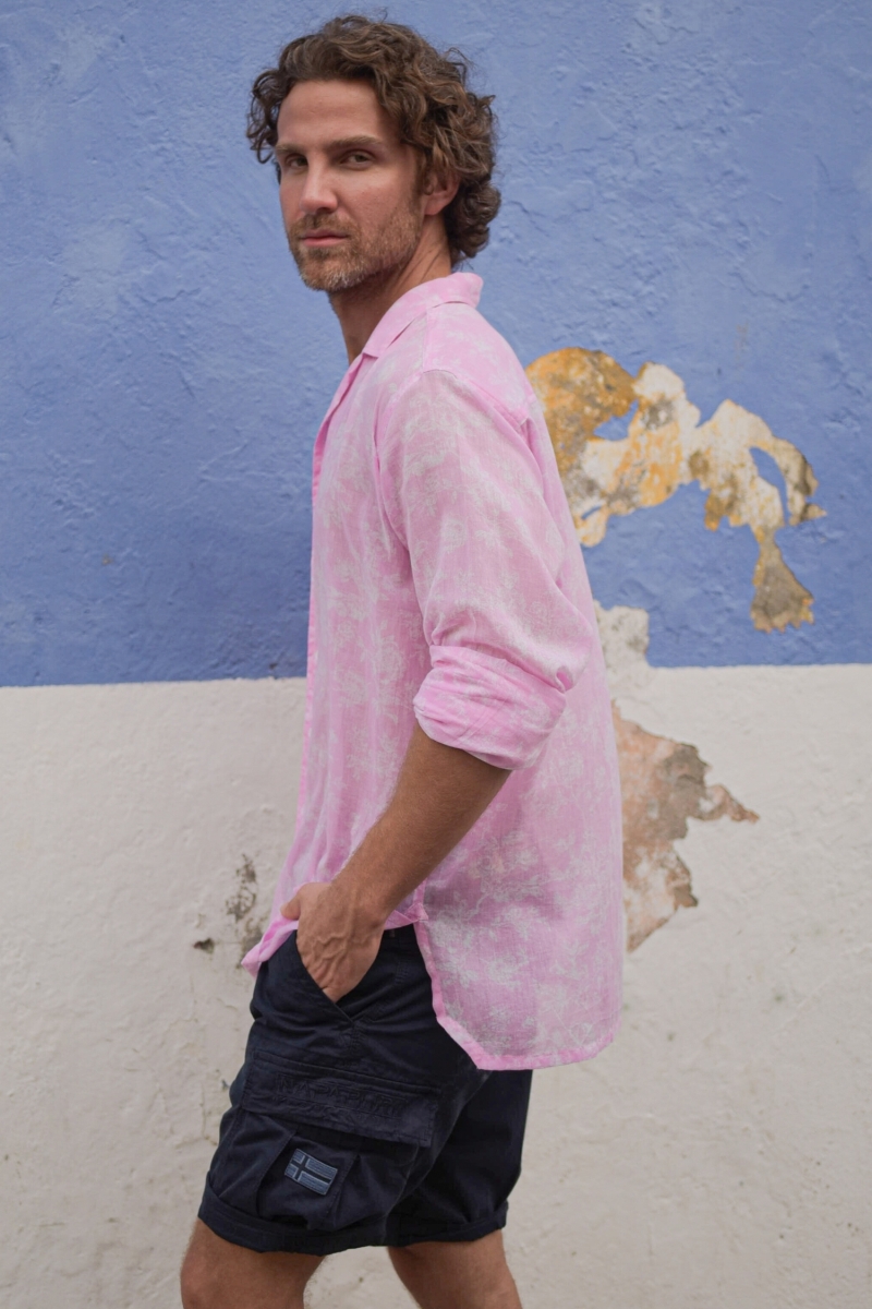 Camisa Salento – rosa – estampado floral blanco – mangas largas – tejido ligero – colección Shay – Miss June Paris – 4