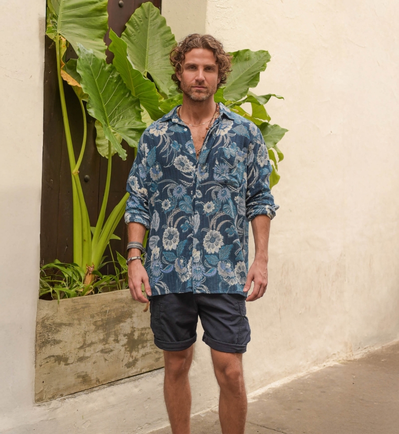 Shirt Guatape – navy blue – floral print – long sleeve – Shay collection – Miss June Paris – 2