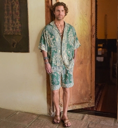 Chemise Manches Courtes San Gil - verte - motif floral écru - boutons discrets - collection Shay - Miss June Paris - 2