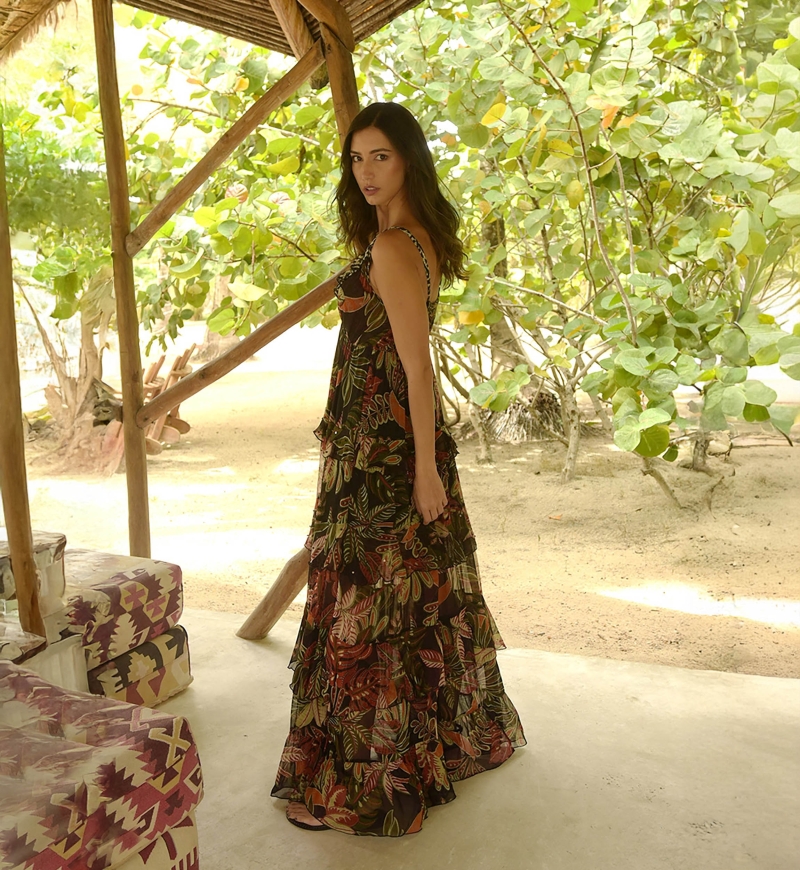 Robe Longue Floriana: noire - imprimé tropical - bretelles - volants fluids - Miss June Paris - 4