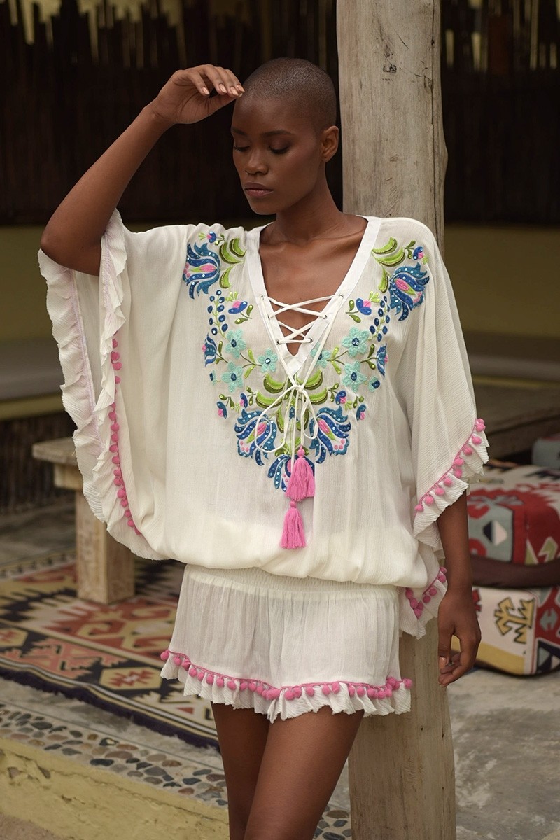 Nubia short dress - delicate embroidery - luminous sequins - low neckline - Miss June Paris - 4