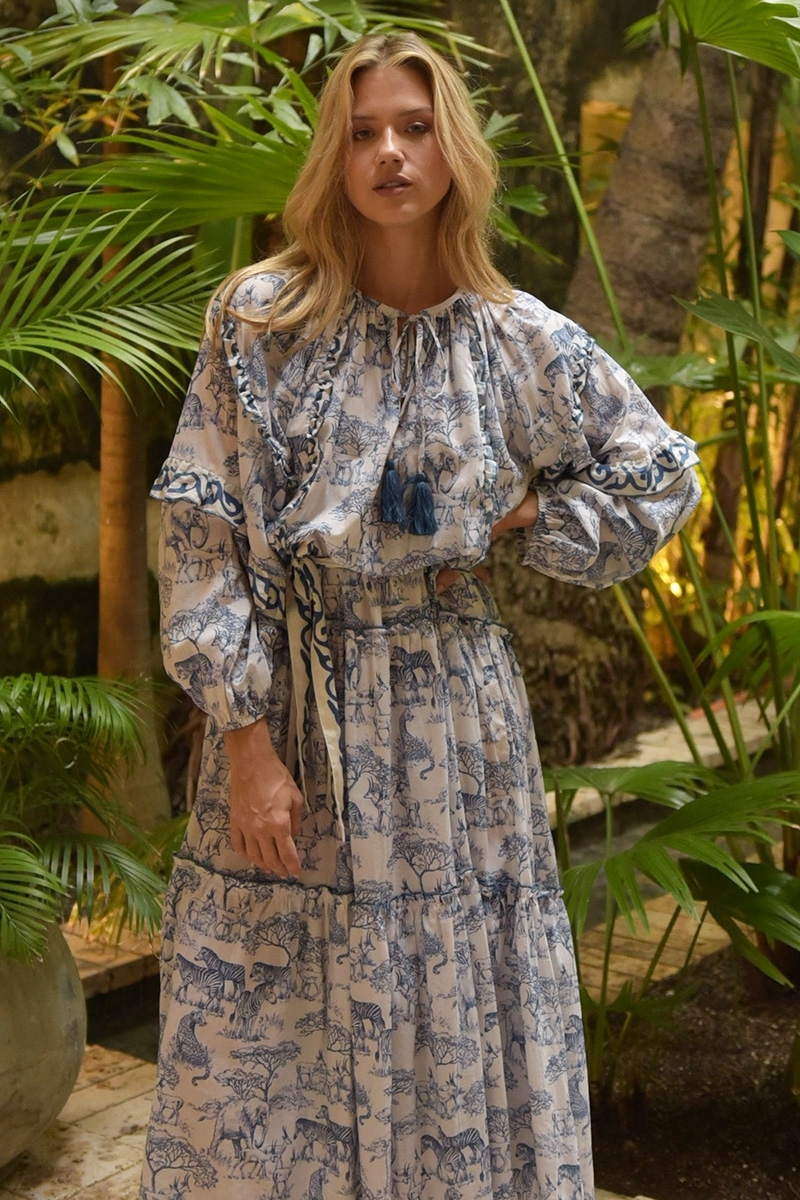 Robe longue Francesca - bleu - motif savane - silhouette élégante - manches longues - Miss June Paris - 3
