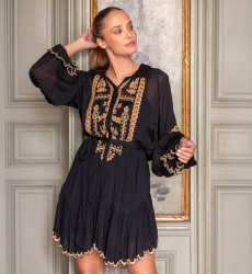 Kurzes Kleid Eleonora - Farbe Schwarz - goldene Stickerei - lange Ärmel - Miss June Paris - 1