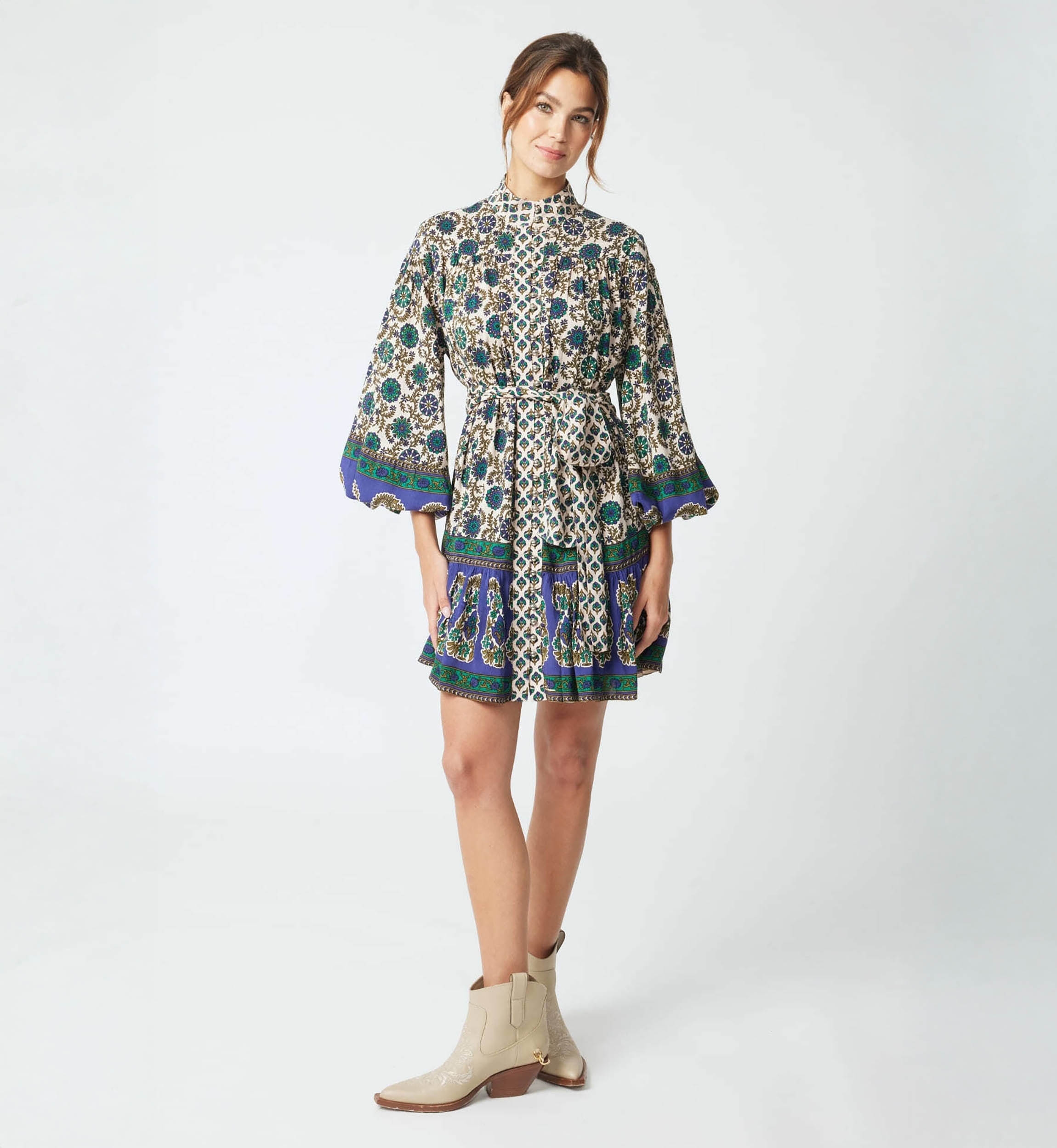 Robe courte Charlotte - motifs verts et beiges - Miss June Paris - 3