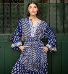 Langes Kleid Elise - Muster aus weißer Stickerei - Miss June Paris - 1