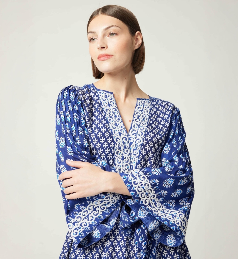 Langes Kleid Elise - Muster aus weißer Stickerei - Miss June Paris - 5