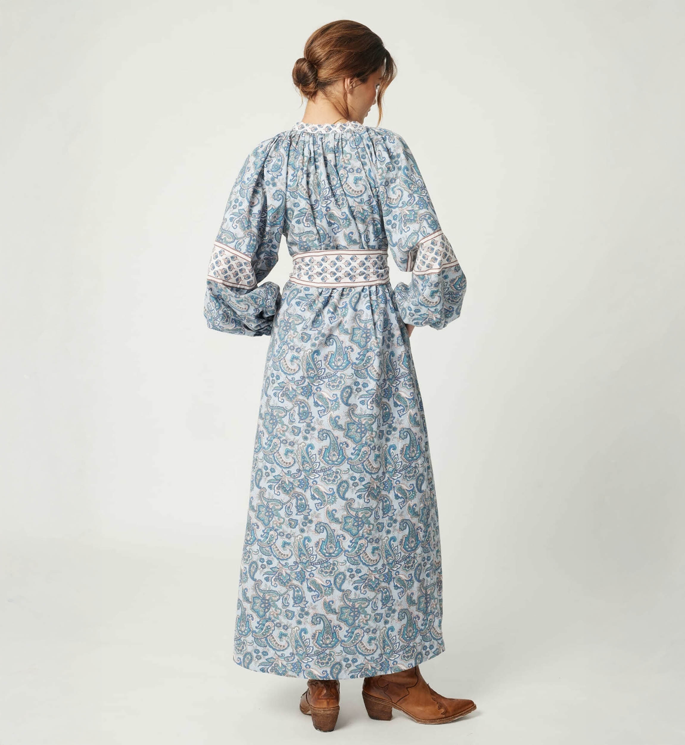 Langes Kim Kleid - 100% Baumwolle - silberne Knöpfe - Miss June Paris - 5