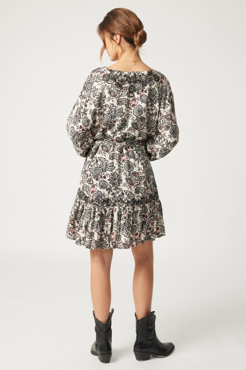 Kurzes Kleid Dorine - Blumenmuster und schwarze Stickerei - Miss June Paris - 4