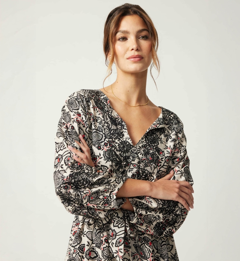 Robe courte Dorine - motif floral et broderie noire - Miss June Paris - 5