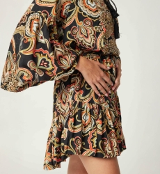 Miss June Paris, Marisa Kurzes Kleid