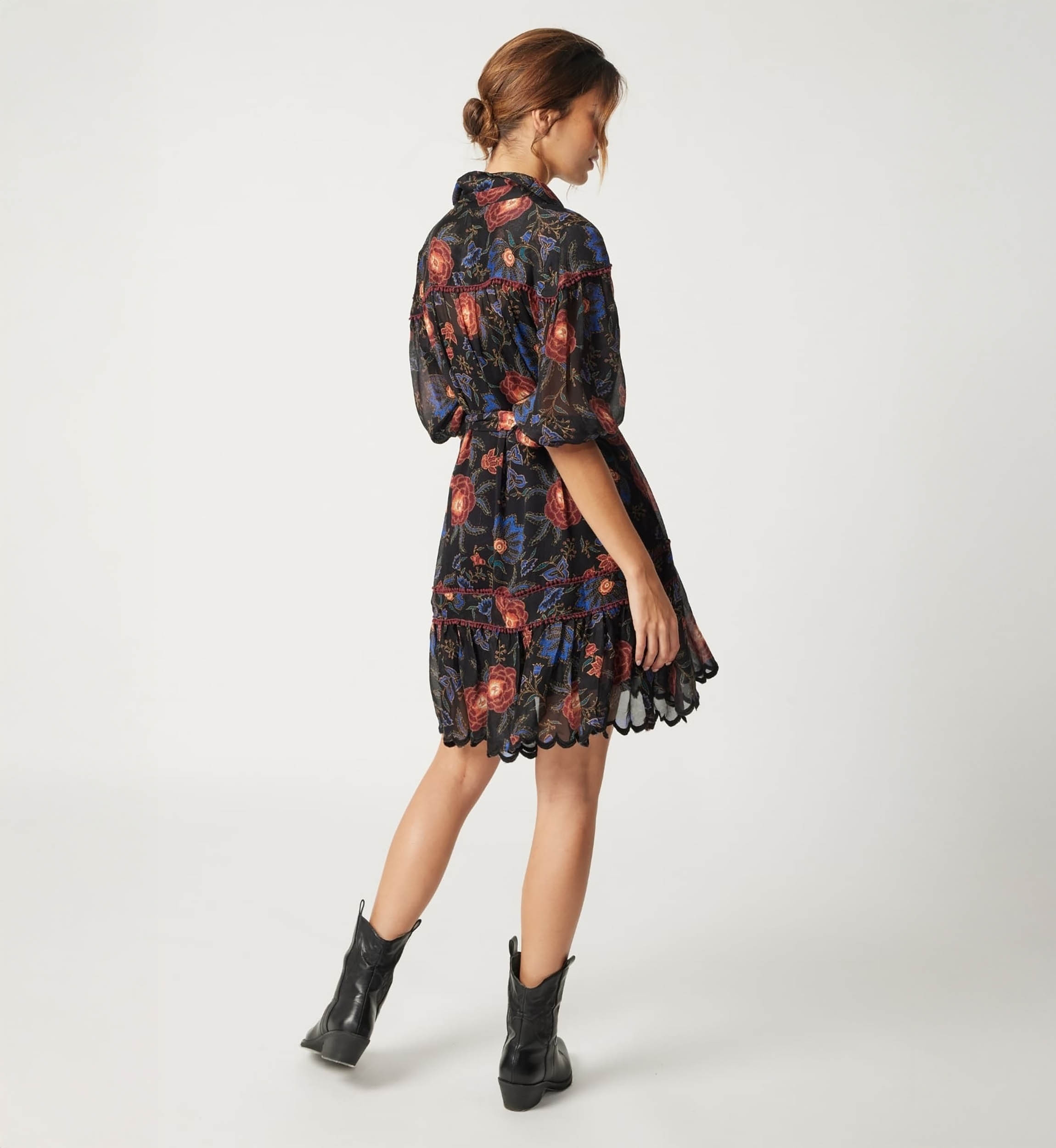 Mathilys Kurzes Kleid - Miss June Paris - 4