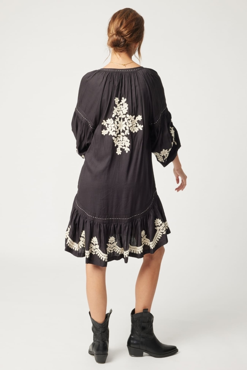 Vestido preto curto Anouk - Miss June Paris - 4