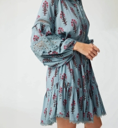 Miss June Paris, Salomé Kurzes Kleid