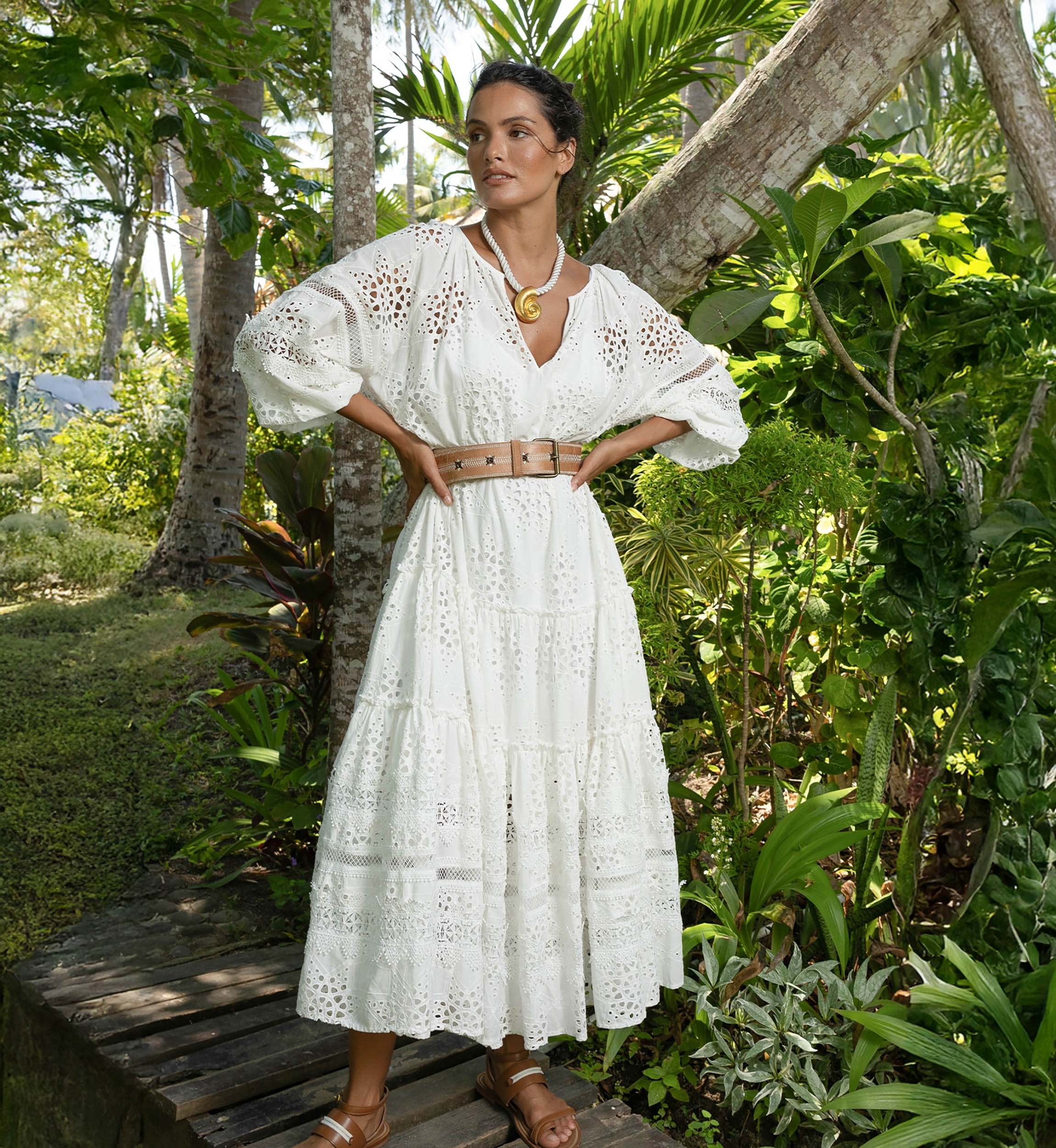 Hoda Lange Kleid - Englische Stickerei - 100% Baumwolle - Miss June Paris - 1