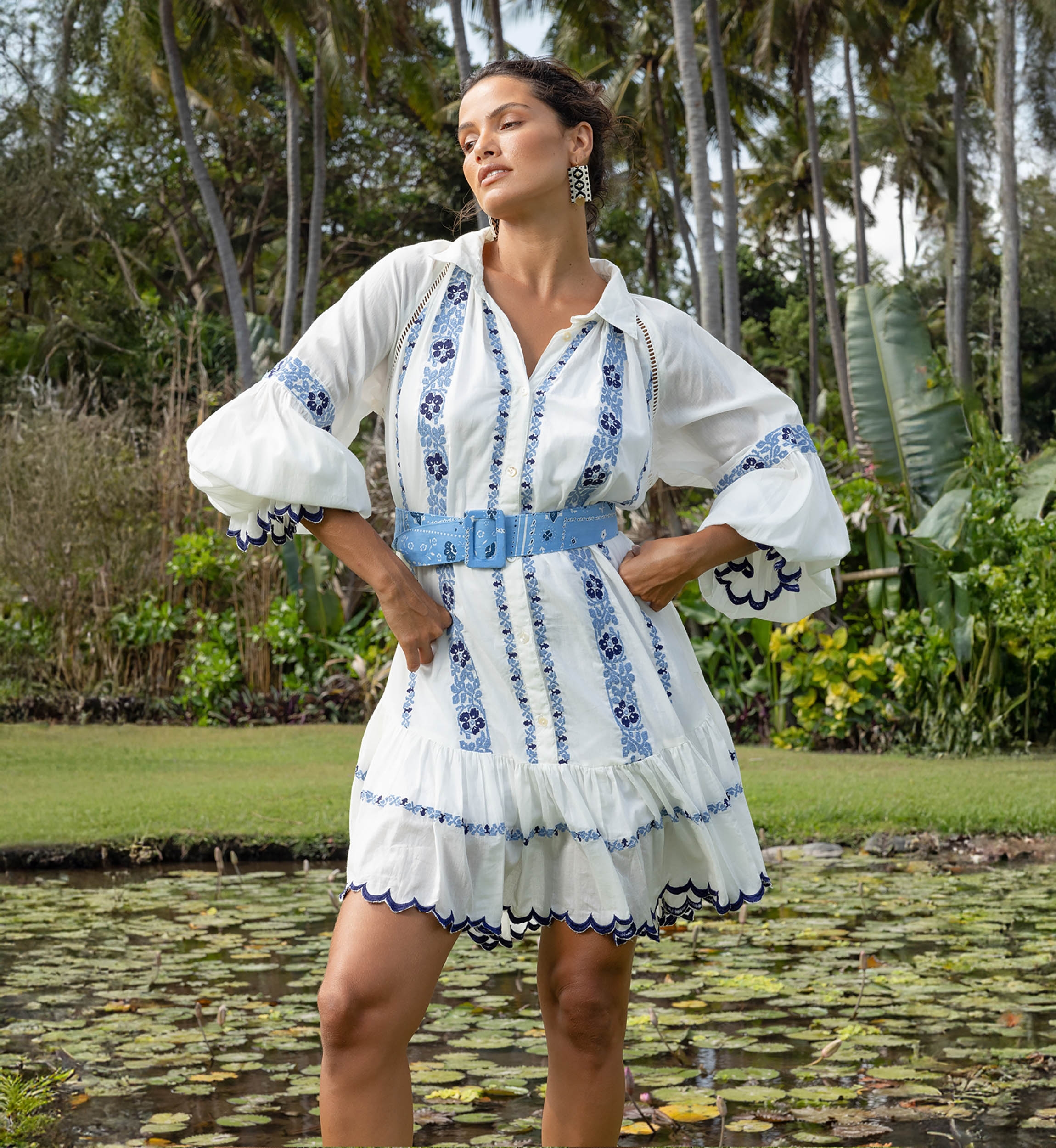 Kurzes Bellerose-Kleid - 100% Baumwollvoile mit Spitze - Miss June Paris - 2