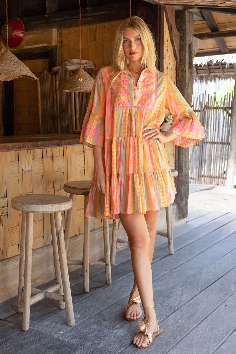 Kurzes Kleid Akira - verziert mit Stickereien - 100 % Baumwollvoile - Streifen in lebendigen Farben - Miss June Paris - 1