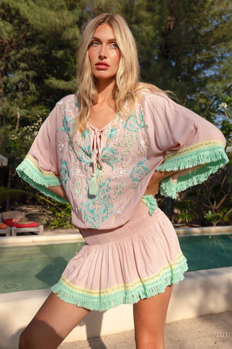 Abito Corto Sejla: rosa - bustino ricamato - 100% Modal - frange in cotone - tocco bohemien - Miss June Paris - 1
