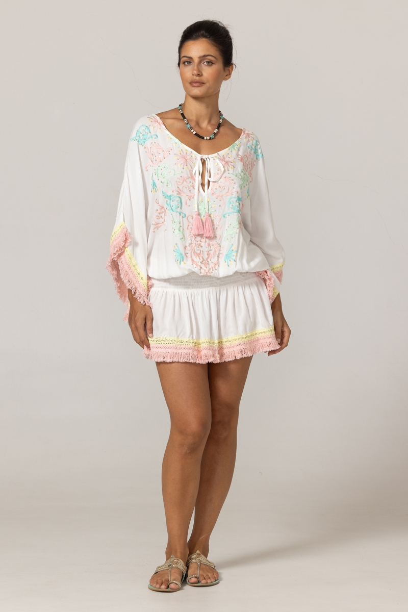 Abito Corto Sejla: bianco - bustino ricamato - 100% Modal - frange in cotone - tocco bohemien - Miss June Paris - 3