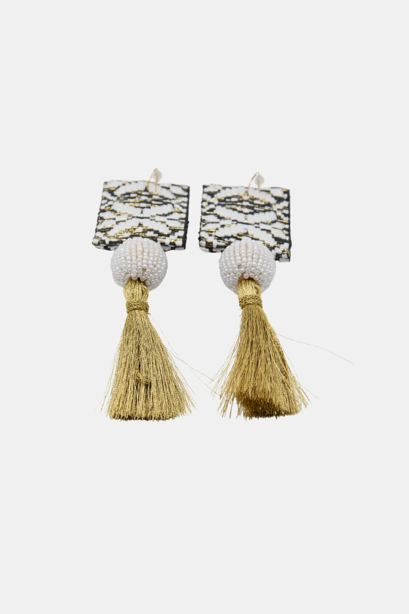 Pendientes colgantes Java – blanco/negro/dorado – hilos de lurex – estilo bohemio – Miss June Paris – 4