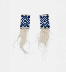 Flamingo Drop Earrings – white/blue – ostrich feathers – bohemian chic – Miss June Paris – 4