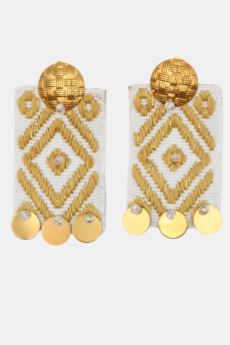 Pendientes Blusing – motivos dorados y blancos – estilo bohemio chic – Miss June Paris – 3