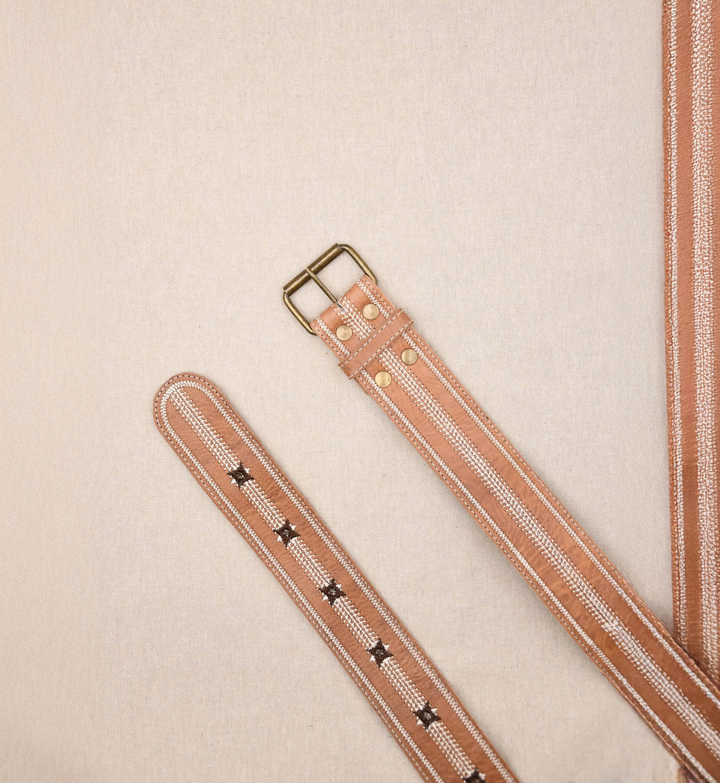 Ceinture en cuir marron Greta - Miss June Paris - 2