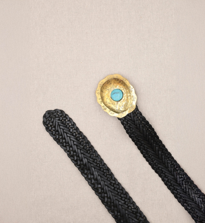 Cinturón de Cuero Negro con Hebilla Dorada Janna – Miss June Paris – 2