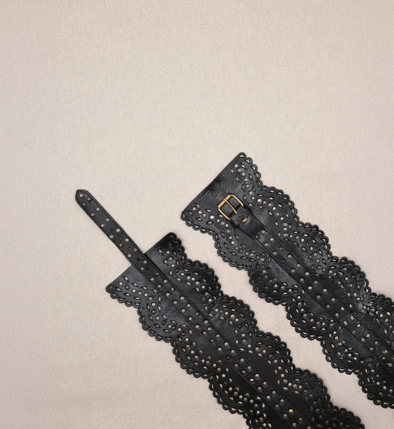 Cinto de couro TAKARA – Miss June Paris – 2