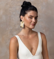 Blusing Hängeohrringe – goldene und weiße Muster – Boho-Chic-Stil – Miss June Paris – 1