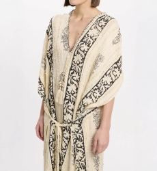 Kaftan Gaya – Kaftan longo com mangas 3/4, em algodão estampado com tassels, 100 % algodão – Miss June Paris - 10