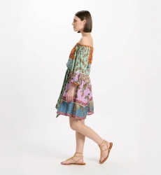 Miss June Paris — Kurzes Kleid Travie