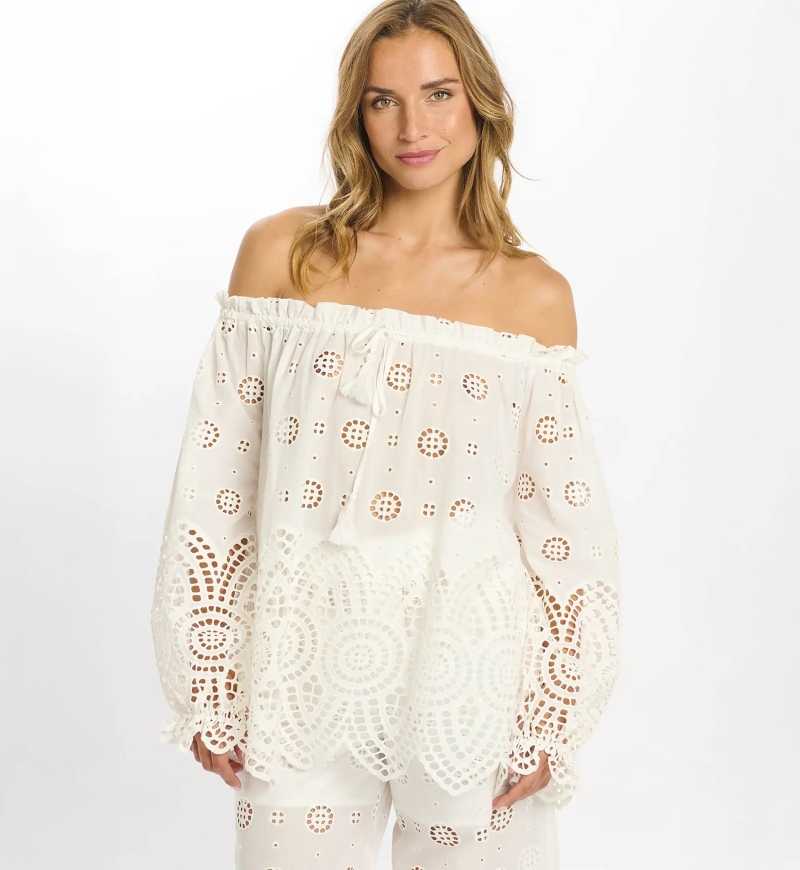 Top Opaline – Top off-shoulder a maniche lunghe, in cotone con ricami e lacci, 100 % cotone – Miss June Paris - 5