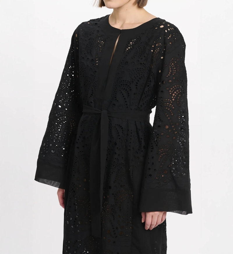 Vestido Penny – Vestido longo com mangas compridas e cinto, em algodão com bordados e laços, 100 % algodão – Miss June Paris - 4