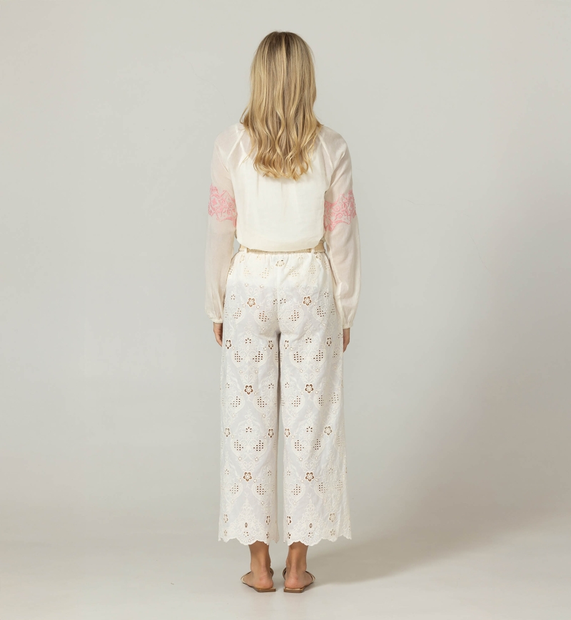 Pantalon Leni en broderies anglaises florales - 100% coton - Miss June Paris - 4