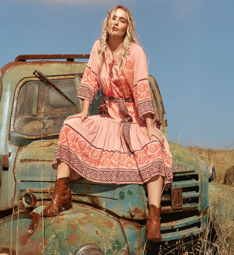 Robe Aida – Robe longue à manches longues avec doublure et ceinture assortie, 100 % modal imprimé – Miss June Paris