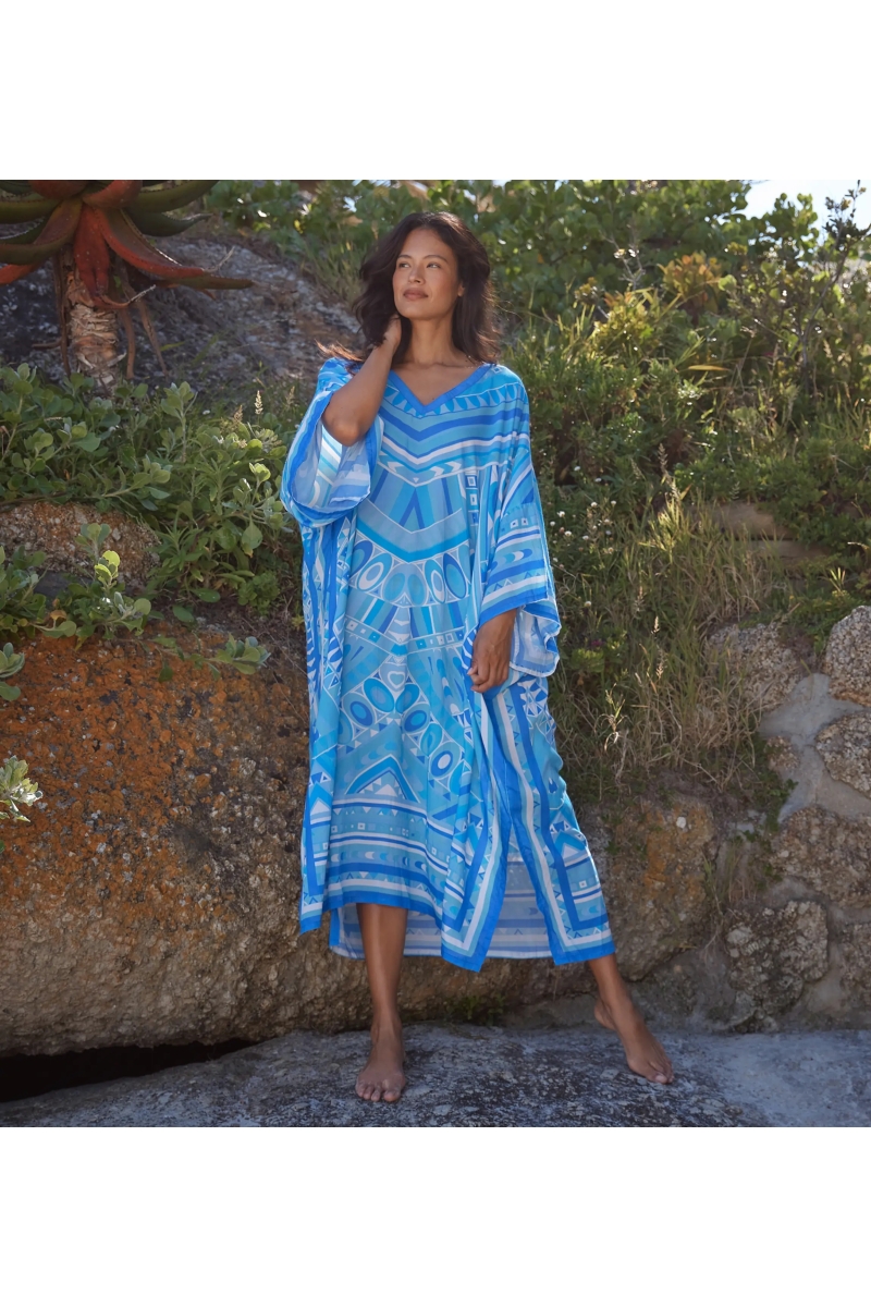 Miss June Paris — Kaftan Lang Brenda Blau