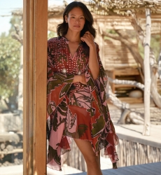 Miss June Paris — Caftan Court Anaya Rose