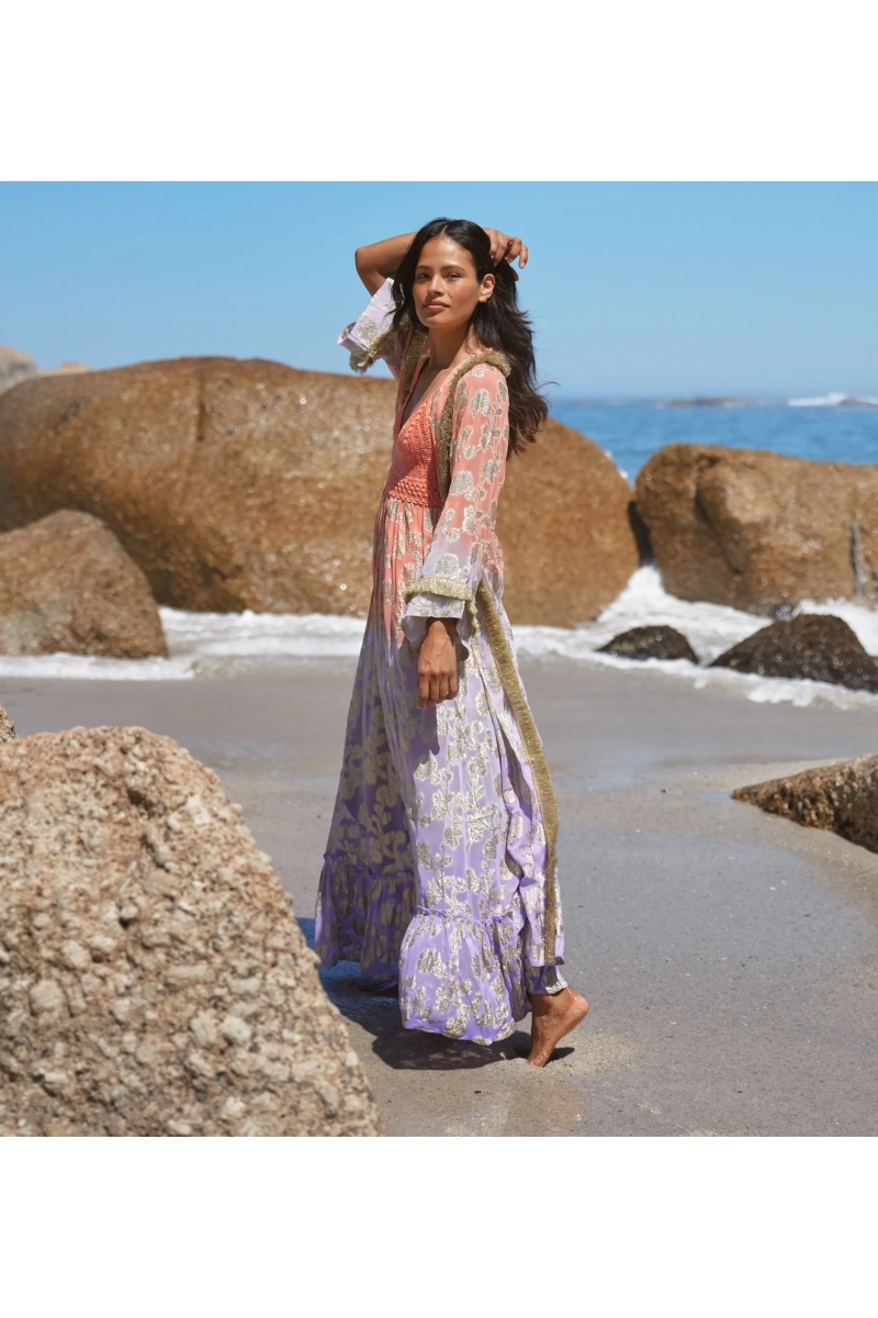 Miss June Paris — Langer Shabby Kimono