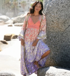 Miss June Paris — Langes Marley Kleid