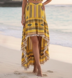 Miss June Paris — Lange Yucatan Rock