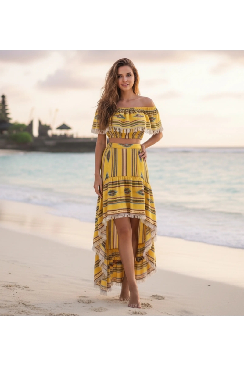 Miss June Paris — Lange Yucatan Rock